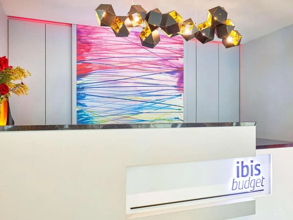 Ibis Budget Singapore Imperial 3*,