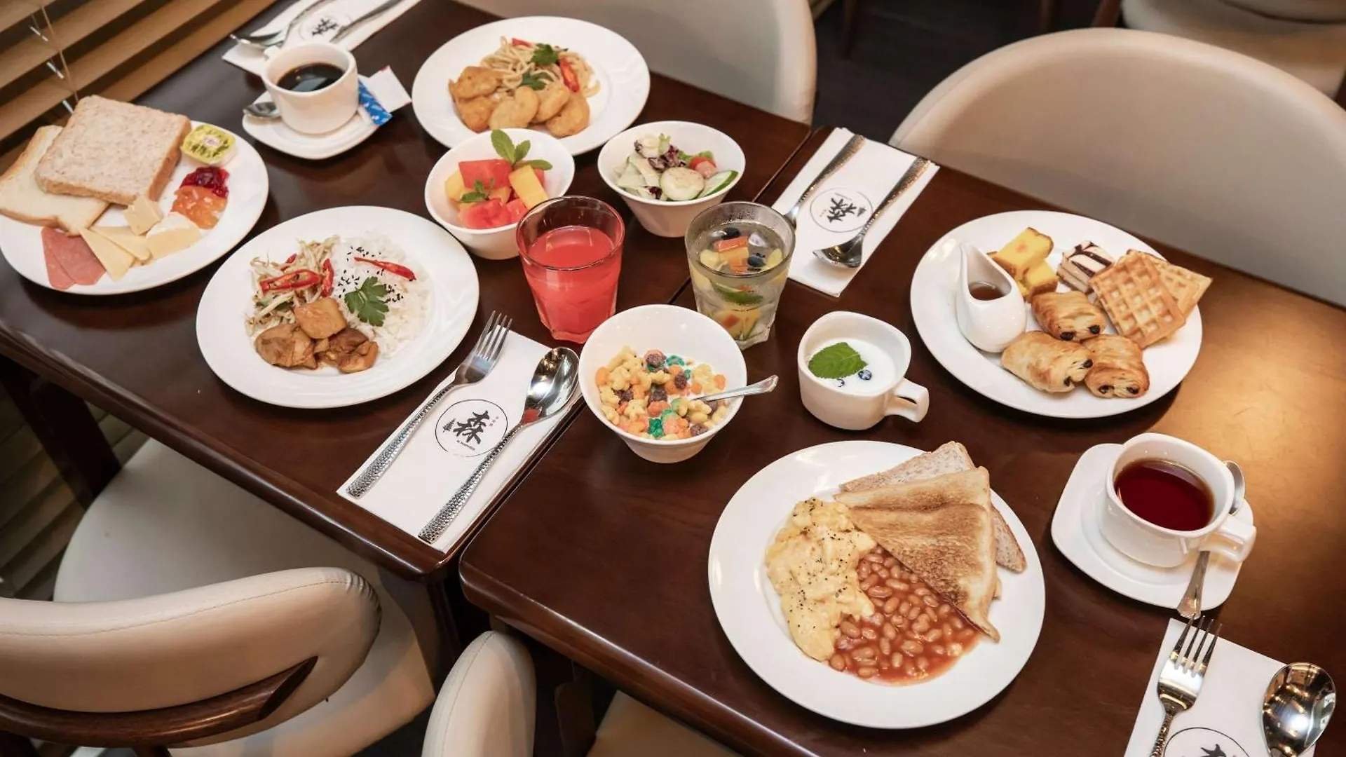 Ibis Budget Singapore Imperial 3*,  Singapura